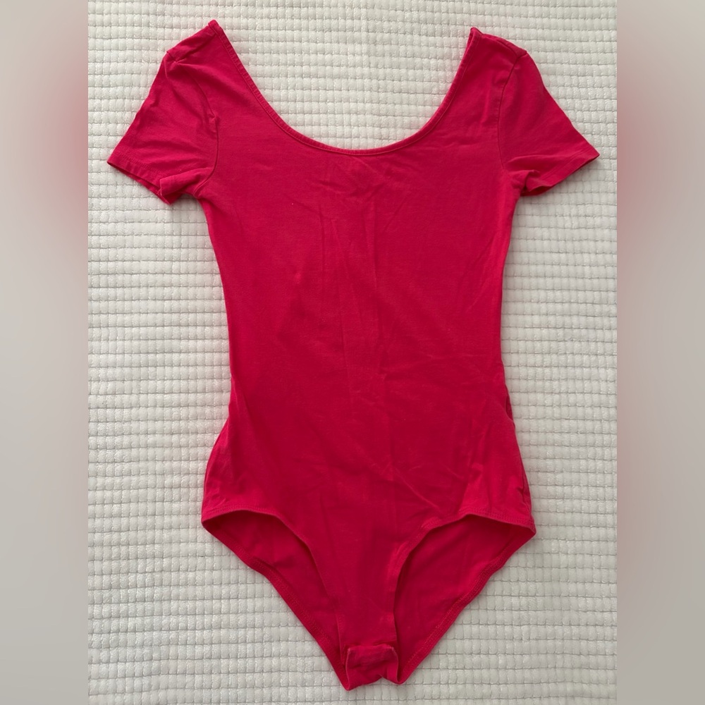 H&M Hot Pink Short-Sleeve One-Piece Bodysuit Size XS